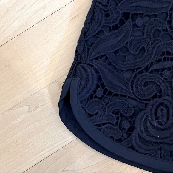 NWOT Juicy Couture Guipuere Lace Skirt - Regal - Picture 4 of 8